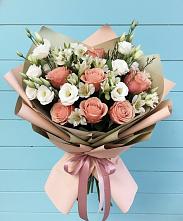 Букет цветов из:  Розы, Альстромерии и Лизиантусы в Мстёре