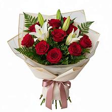 Букет цветов из:  Лилии и Розы в Мстёре