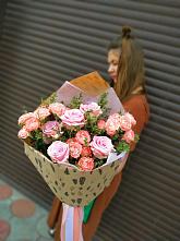 Букет цветов из:  Розы #REPLACE_PRED# Мстёре