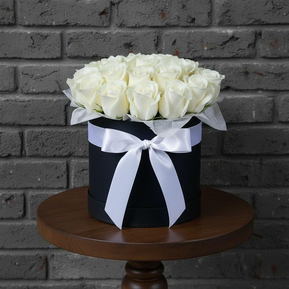 Цветочная композиция из Розы в шляпной коробке в Мстёре