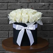 Цветочная композиция из Розы в шляпной коробке в Мстёре